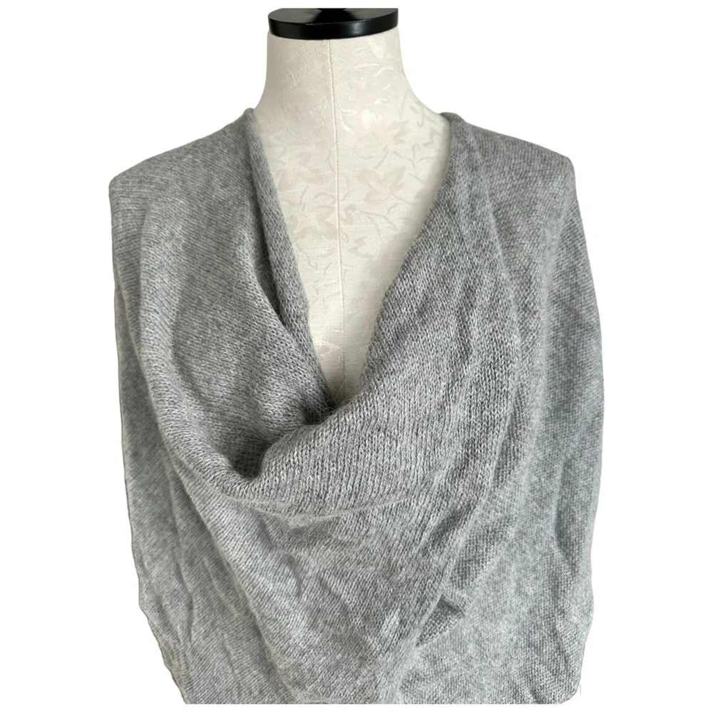 Sisters Twist Front Mohair Blend Long Sleeve Sweater One Size - Picture 2 of 13